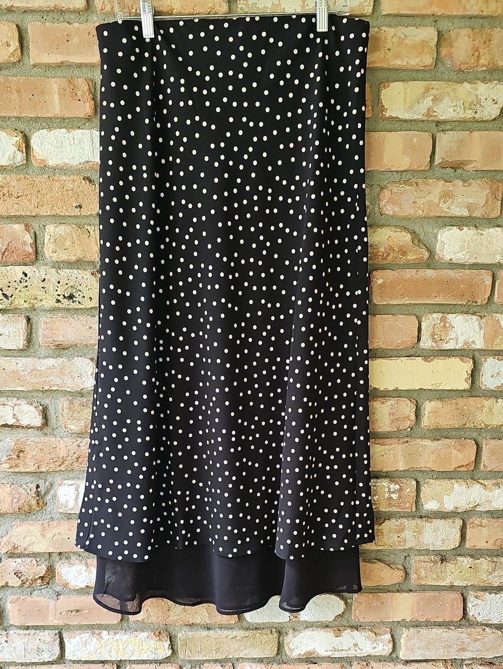LOFT Dotted Layered Pull On Midi Skirt - Picture 4 of 9